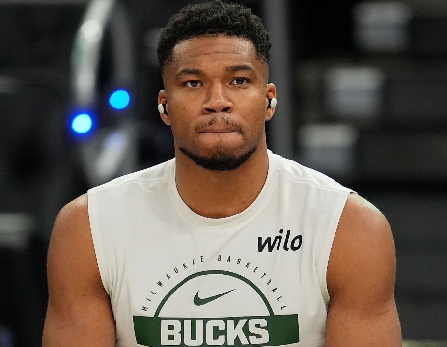 Янніс Адетокумбо встановив вражаючий рекорд останніх 40 років в НБА 1