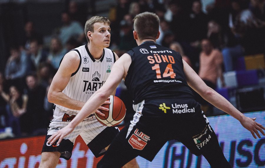 Українці за кордоном: Шундель, Шевченко 1