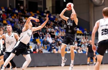 Українці за кордоном: Шундель, Шевченко 55 - basket.com.ua