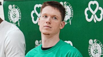Максим Шульга взяв собі новий номер в "Бостоні" перед стартом тренувального табору НБА 35