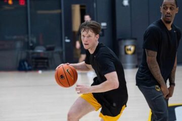 Українці за кордоном: Шундель, Мироненко, Грицак, Шульга, Константиновський, Марковецький 37 - basket.com.ua