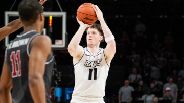 Максим Шульга повернувся до Вірджинії та не гратиме за Вілланову 53 - basket.com.ua