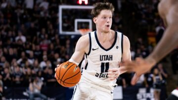 Влучання Максима Шульги з центра майданчика в матчі NCAA: відео 57 - basket.com.ua