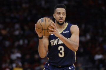 Сі Джей Макколлум підкорив історичне досягнення Стефена Каррі і Клея Томпсона 25