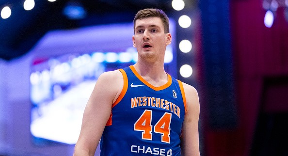 Дмитро Скапінцев провів потужний матч в G-лізі 2 - basket.com.ua Дмитро Скапінцев провів потужний матч в G-лізі 1 - basket.com.ua