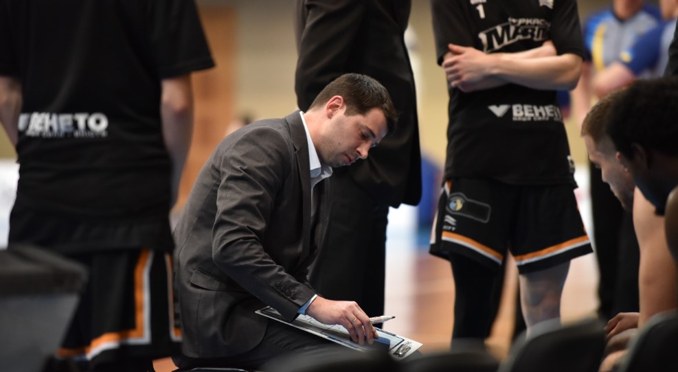 Тренер збірної України буде тренувати "Черкаські Мавпи" 1