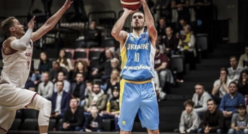 Павло Крутоус: «Х**ло путін та вусатий бульбаш отримають за заслугами — це наша Країна» 97 - basket.com.ua