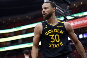 Лікарі поставили діагноз Стефену Каррі і назвали термін, який він пропустить 39