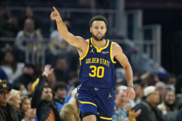 Cтеф Каррі вийшов на 15-те місце за набраними очками в плей-оф 39 - basket.com.ua