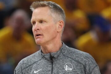 Стів Керр зробив небачену за сторіччя дію для головних тренерів в плей-оф НБА 25