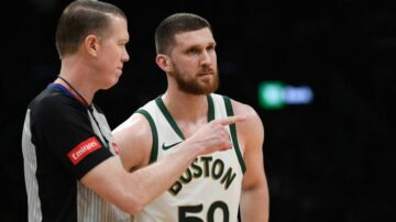 Святослав Михайлюк набрав 3 очки у матчі фіналу НБА проти "Далласа" 61 - basket.com.ua