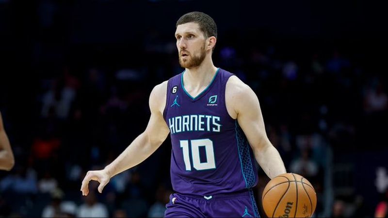 Святослав Михайлюк проти "Клівленда": цікаві факти 2 - basket.com.ua Святослав Михайлюк проти "Клівленда": цікаві факти 1 - basket.com.ua