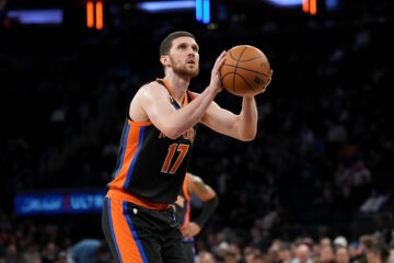 Cвятослав Михайлюк перейшов у "Шарлотт" 27 - basket.com.ua