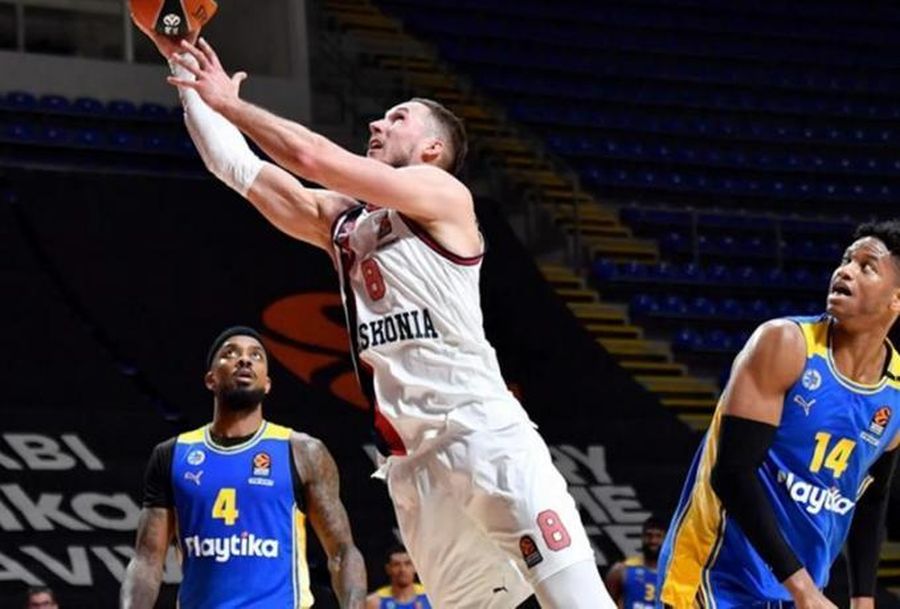 "Фенербахче" хоче підписати литовського бігмена 2 - basket.com.ua "Фенербахче" хоче підписати литовського бігмена 1 - basket.com.ua