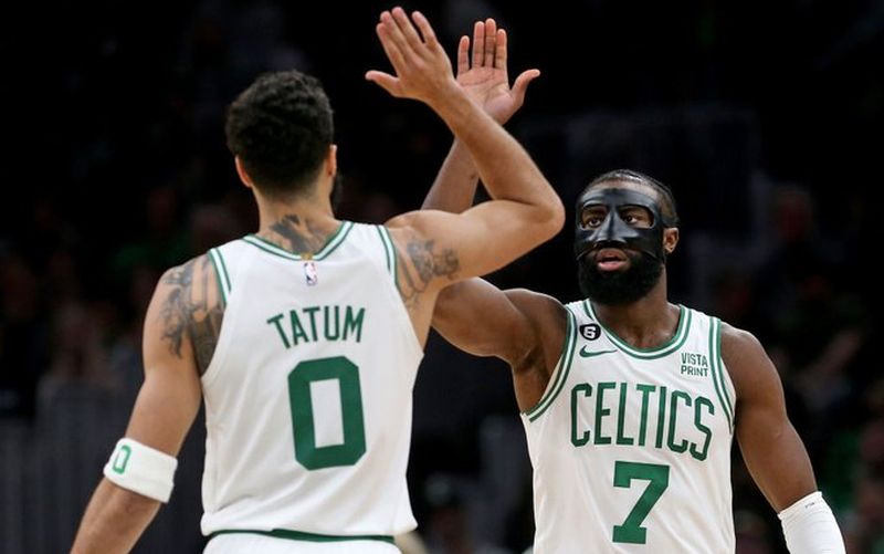 Тейтум та Браун обійшли легендарний дует "Бостона" 2 - basket.com.ua Тейтум та Браун обійшли легендарний дует "Бостона" 1 - basket.com.ua
