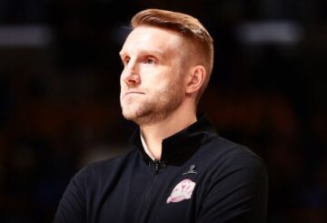 "Мемфіс" прийняв рішення щодо Ісало після "свіпу" в першому раунді плей-оф НБА 47