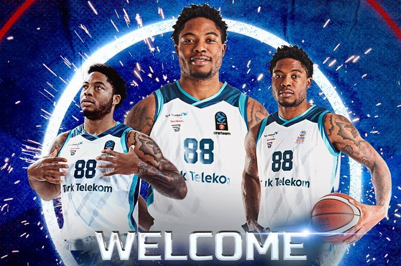 Офіційно: топ-клуб Євроліги підсилився MVP турецької Суперліги 2 - basket.com.ua Офіційно: топ-клуб Євроліги підсилився MVP турецької Суперліги 1 - basket.com.ua
