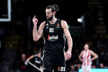 Найгірша команда Євроліги надовго втратила кращого гравця через хворобу 37