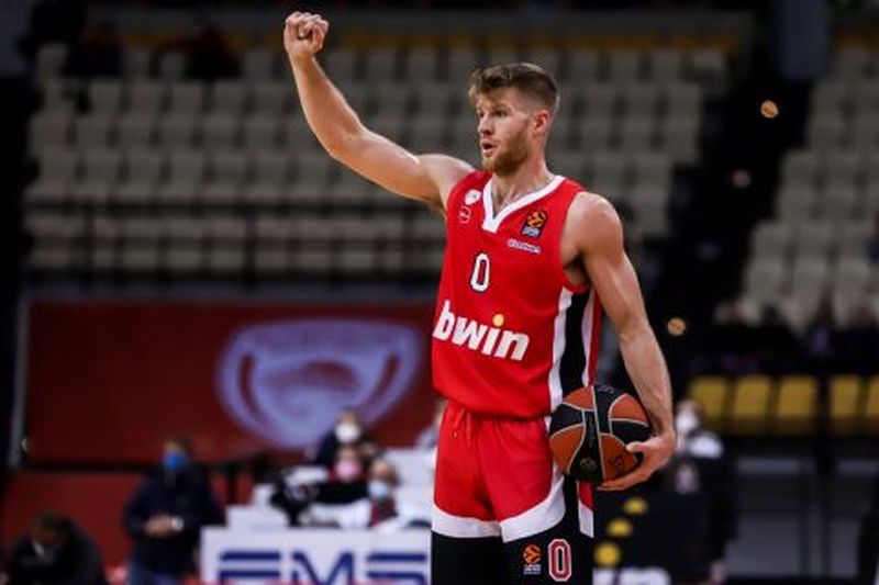 Захисник "Олімпіакоса" — MVP 32-го туру Євроліги 2 - basket.com.ua Захисник "Олімпіакоса" — MVP 32-го туру Євроліги 1 - basket.com.ua