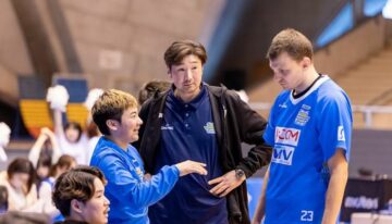 Українці за кордоном: Зайцев, Коренюк, Антіпов, Бояркін, Семерич, Бринюк 25