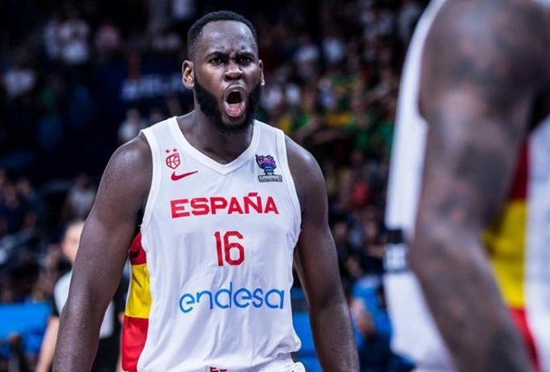 Серж Ібака та Усман Гаруба вели перемовини з клубом Ліги чемпіонів 1 - basket.com.ua