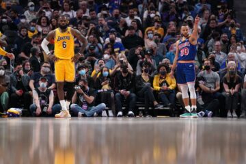 Квитки на матч "Лейкерс" та "Уорріорз" на 2-му місці за ціною в історії 55 - basket.com.ua