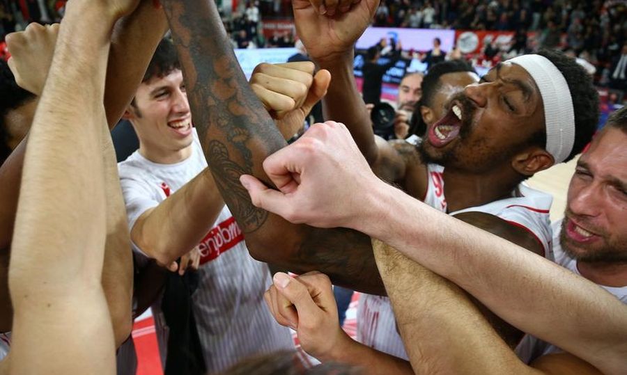 Чемпіонат Італії: результати матчів 19 листопада 2 - basket.com.ua Чемпіонат Італії: результати матчів 19 листопада 1 - basket.com.ua