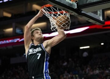 "Торонто" прийняв рішення щодо майбутнього Саші Везенкова у клубі 43