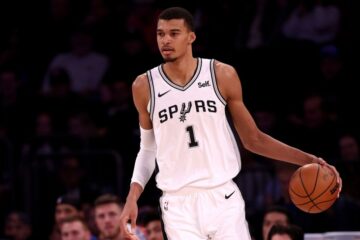 Віктор Вембаньяма встановив унікальний рекорд із 8 блок-шотами за гру 53