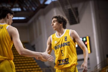 Плей-оф чемпіонату Європи. Сербія — Україна 75:61 71