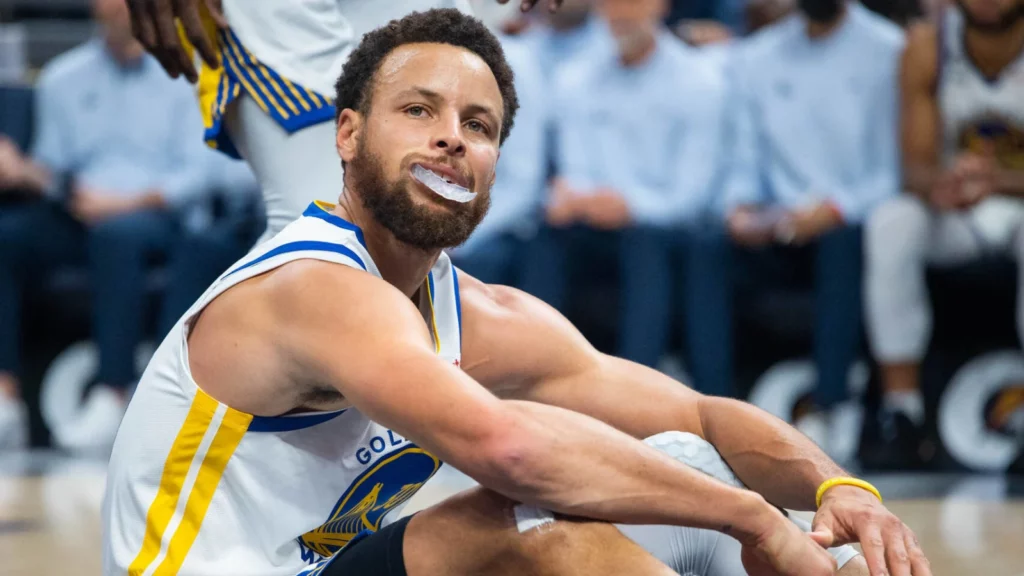 “Голден Стейт” надовго втратив Стефа Каррі 1 - basket.com.ua