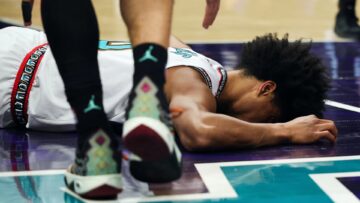 Новачок НБА отримав моторошну травму і в непритомному стані був доставлений у лікарню 55