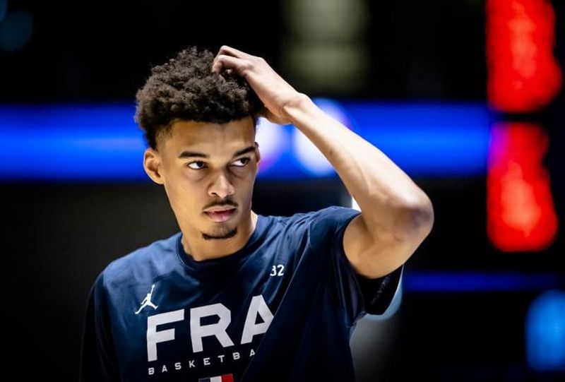 Віктор Вембаньяма планує зіграти на Олімпіаді в Парижі 2 - basket.com.ua Віктор Вембаньяма планує зіграти на Олімпіаді в Парижі 1 - basket.com.ua