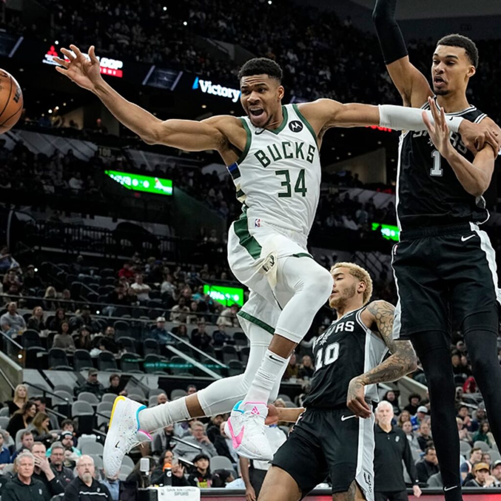 Янніс Адетокумбо висловився про Віктора Вембаньяму після першої гри проти нього 1 - basket.com.ua