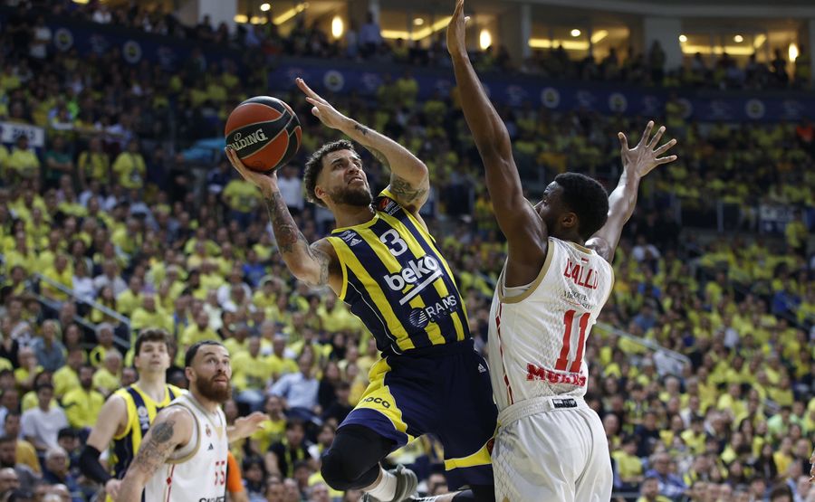 Плей-оф Євроліги: результат матчу 3 травня 2 - basket.com.ua Плей-оф Євроліги: результат матчу 3 травня 1 - basket.com.ua