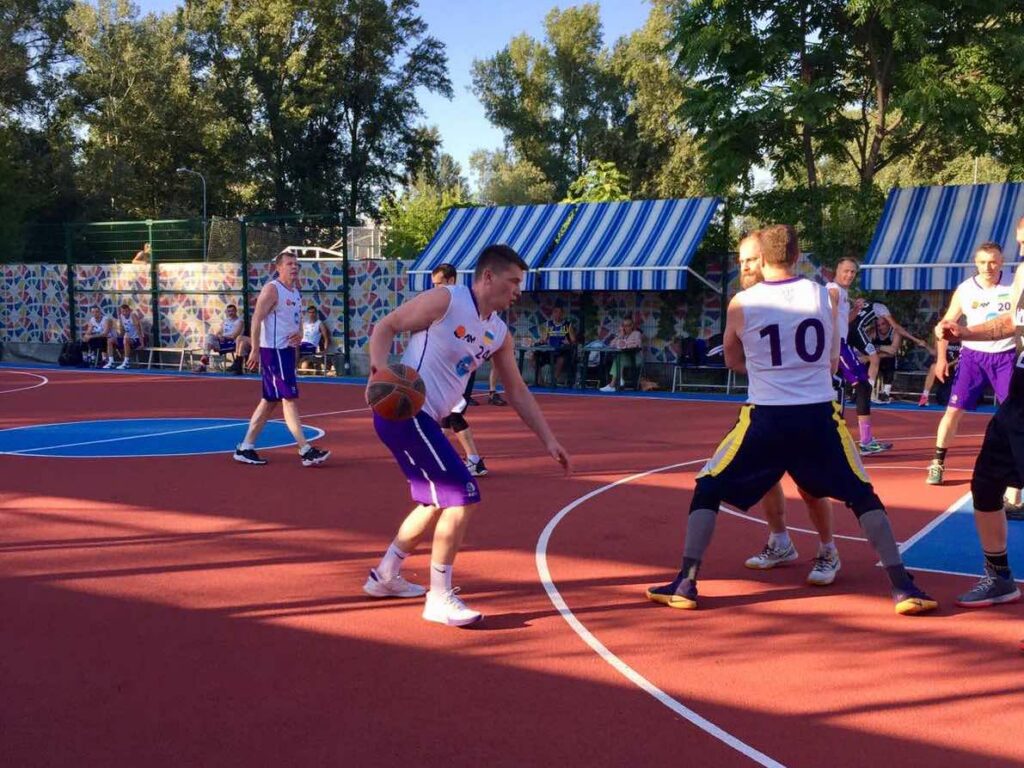 Кубок Гідропарка: результати 7 туру та розклад матчів 8 туру 2 - basket.com.ua Кубок Гідропарка: результати 7 туру та розклад матчів 8 туру 1 - basket.com.ua