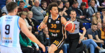 Українці за кордоном: Санон, Мішула 61 - basket.com.ua