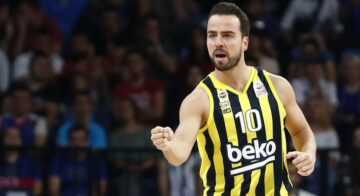 "Фенербахче" оголосив про продовження контракту з Меліхом Махмутоглу 55 - basket.com.ua
