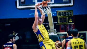 Кирило Фесенко буде грати на Близькому Сході 23