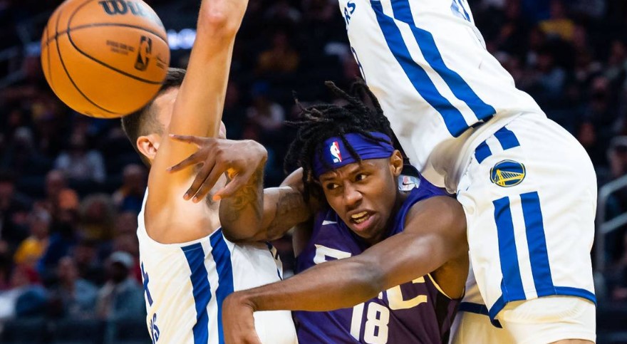"Сакраменто" підписав Ді Джей Стюарда 2 - basket.com.ua "Сакраменто" підписав Ді Джей Стюарда 1 - basket.com.ua