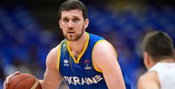 Святослав Михайлюк дебютував за "Нікс" у передсезонних матчах 33 - basket.com.ua