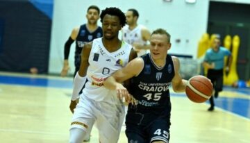 Українці за кордоном: Зотов, Бєліков, Дзюба, Герун, Ягупова 53