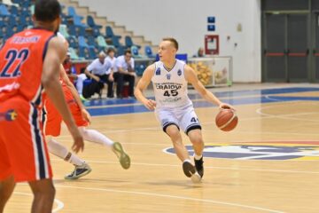 Українці за кордоном: Зотов, Крутоус 49 - basket.com.ua
